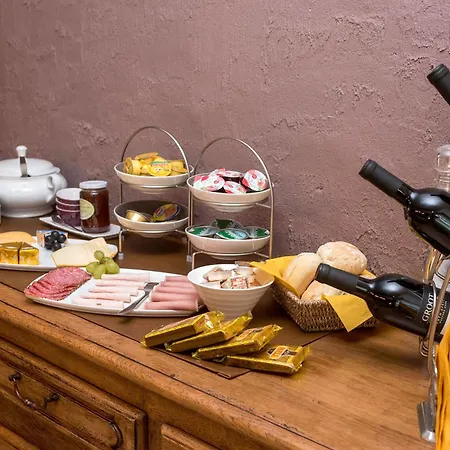 Het Groote Genoegen Bed & Breakfast 4*